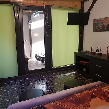 Apartament Apartament 3 Dormitoare Cu Terasa Privata *