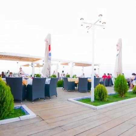 Apartament Apartament 3 Dormitoare Cu Terasa Privata Năvodari